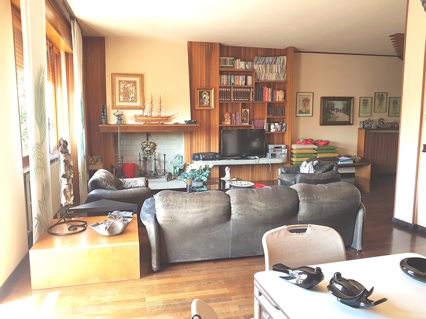 AFFITTASI APPARTAMENTO ARREDATO - ZONA PARCO DELLA PACE (AQ-116)